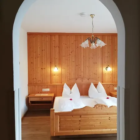 Pensjonat Gaestehaus Sonja 3*