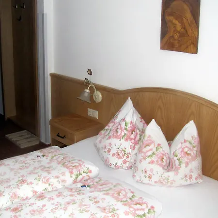 Guest house Gaestehaus Sonja 3*