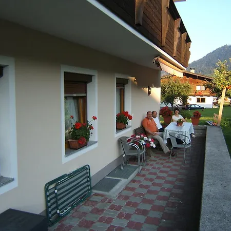 Guest house Gaestehaus Sonja Niederau